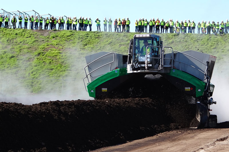 See the Komptech Topturn X63 compost windrow turner in action at the COMPOST 2022 Demo Day